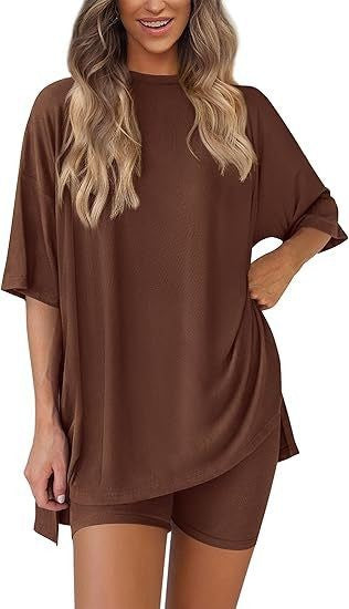 Women's Round Neck Short Sleeve T-Shirt and High Waist Shorts Set